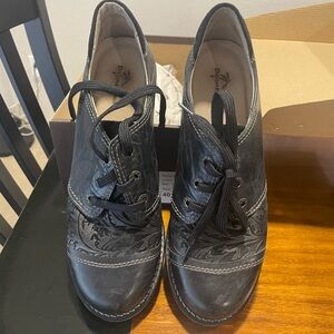 Dromedaris Kalista shoes size 40 / 9.5